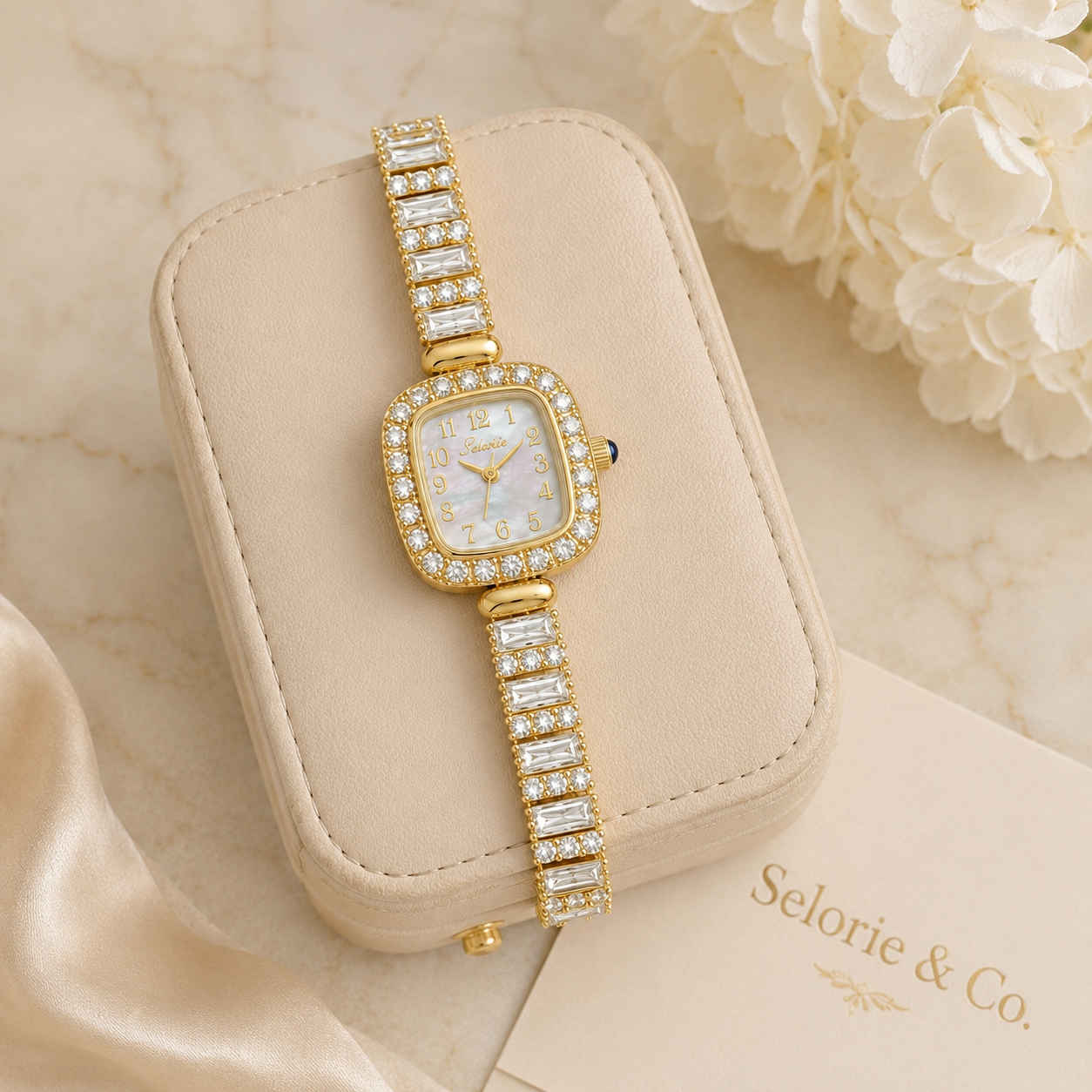 The Éclat Watch – Golden Radiance Crystal